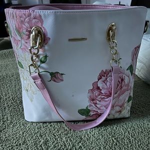 4pc Bag Collection